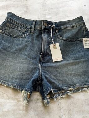 Good American Frayed Hem Mid-Blue Denim Shorts size 6